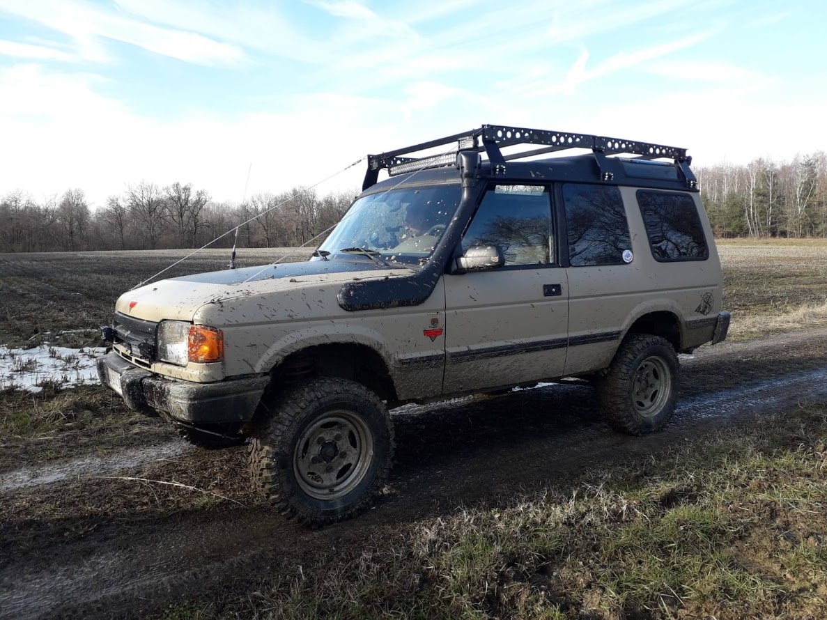 Custom-garage-Oleggio-off-road-Disco-1